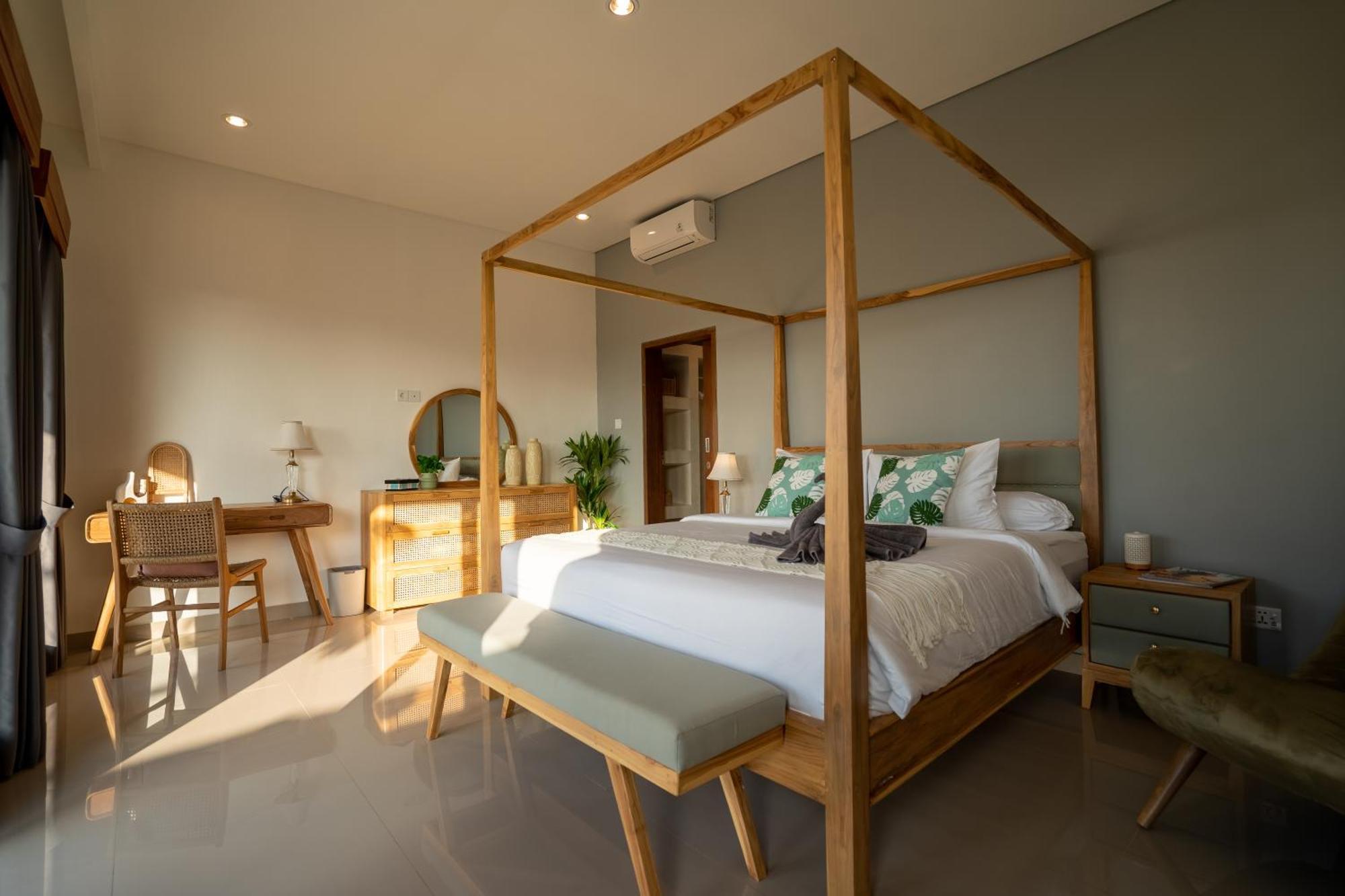 Villa Kome - Private 2br With Pool